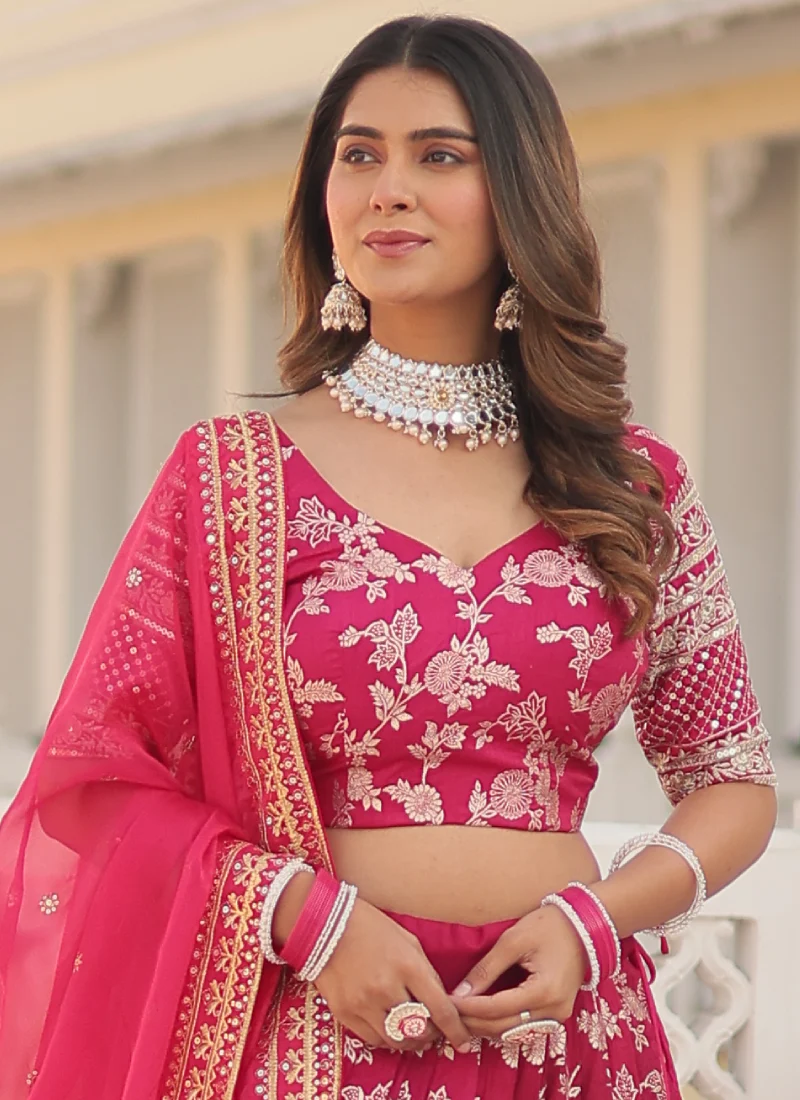 Aesthetically Zari Work Pure Viscose Jacquard Pink Lehenga Choli - Image 4