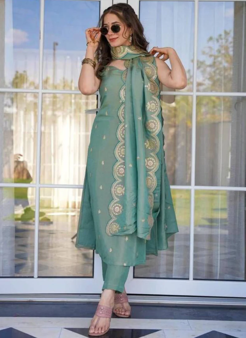 Fascinating Sequence Embroidery Viscose Pista Green Kurti With Pant - Image 4