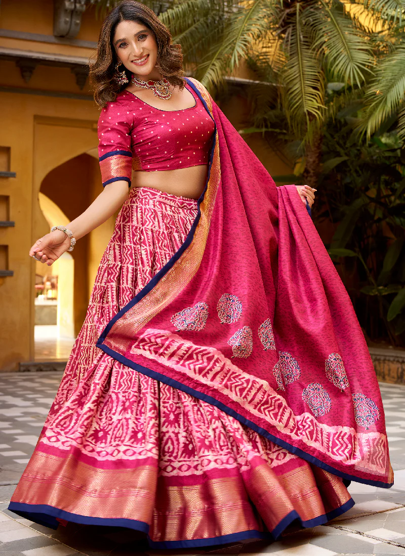 Festive Wear Dola Silk Zari Weaving With Batik Print Pink Lehenga Choli - Image 4