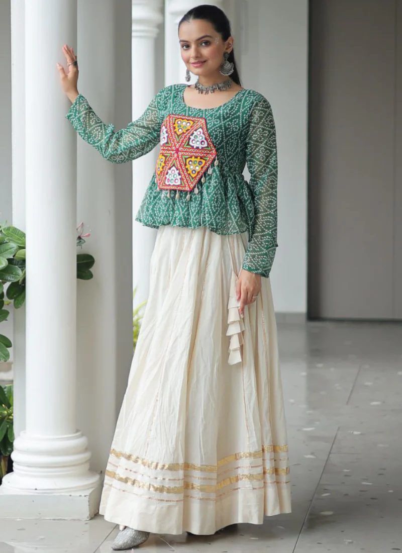 Gamthi Embroidered Peplum Choli With Gota Patti Beige Cotton Lehenga - Image 4