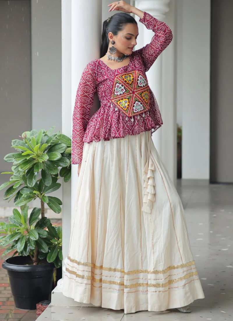Gota Patti Work Beige Lehenga With Bandhani Printed Maroon Kediya - Image 4