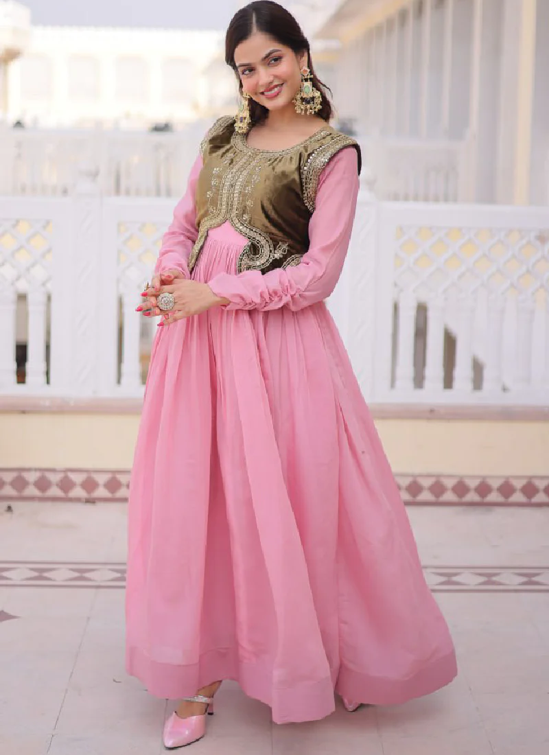 Heavy Work Jacket With Chanderi Silk Plain Light Pink Stitched Gown - Image 3