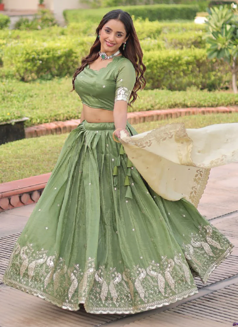 Marvellous Zari Embroidered Gold Crush Green Lehenga Choli For Women - Image 8