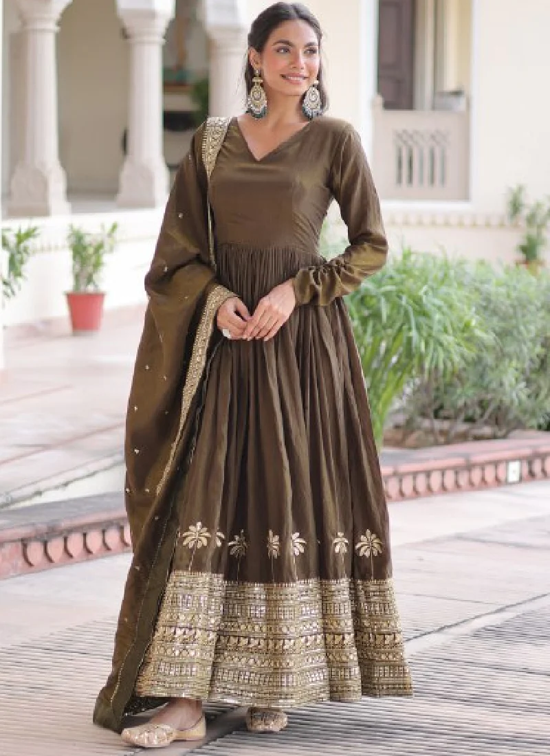 Mehendi Function Special Embroidered Green Vichitra Silk Anarkali Set - Image 5