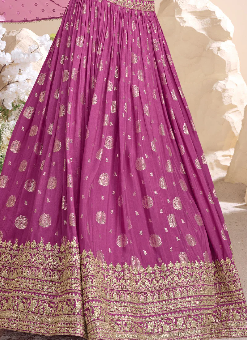 Mesmerizing Zari Embroidered Jacquard Silk Pink Lehenga Choli Set - Image 5