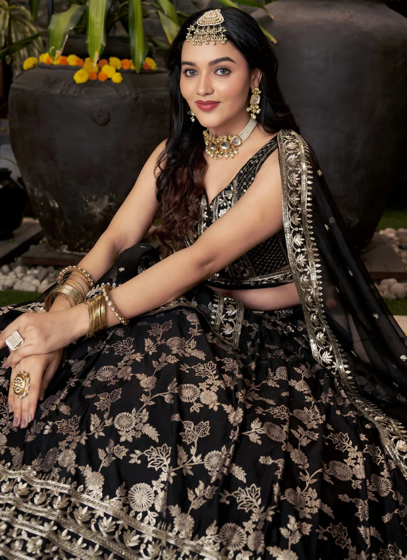 Party Wear Zari Weaving Embroidered Jacquard Silk Black Lehenga Choli - Image 7