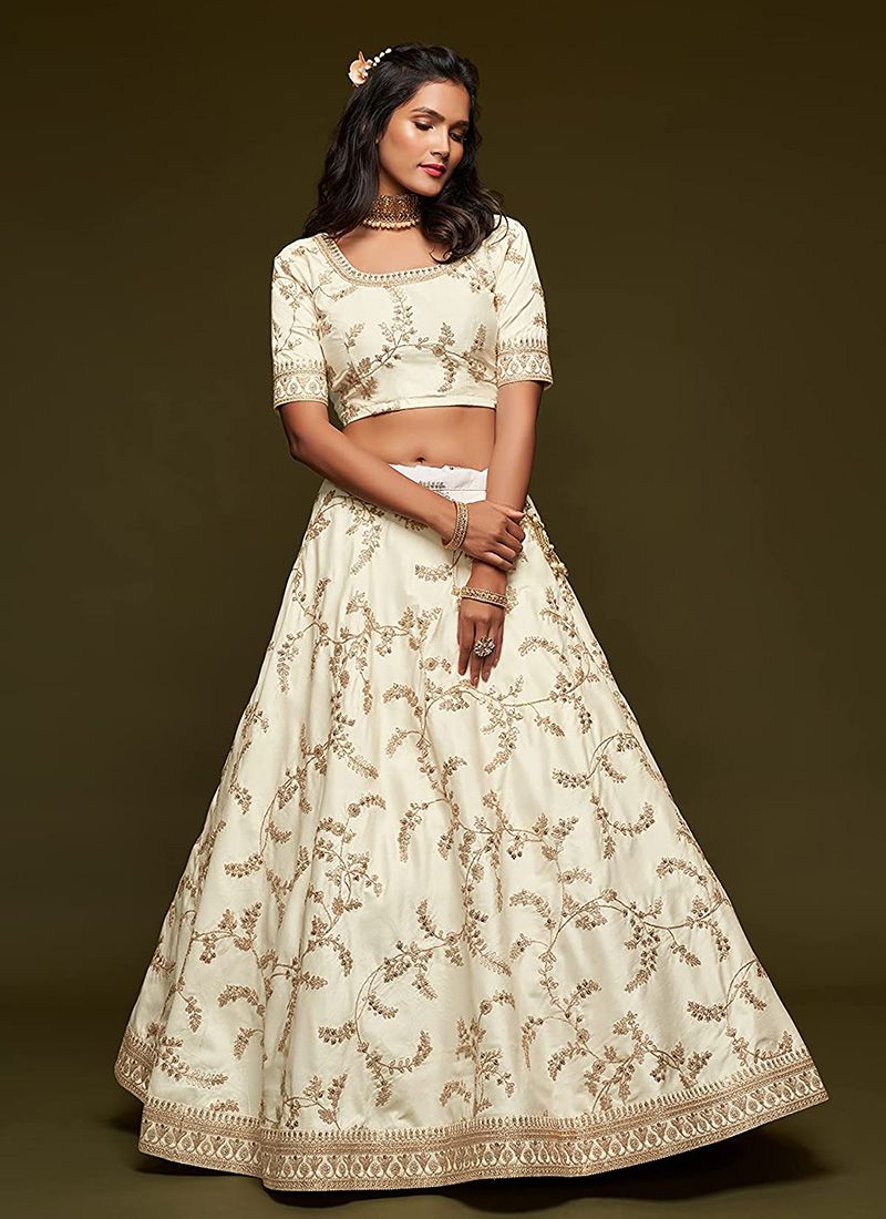 Simple White Lehenga Designs in Art Silk - Image 4