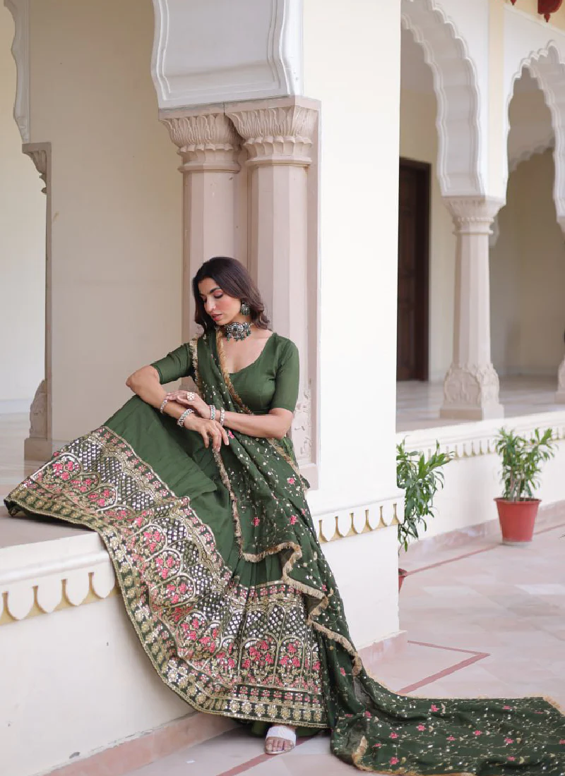Vichitra Silk Sequence Work Green Lehenga Choli For Mehendi Function - Image 11