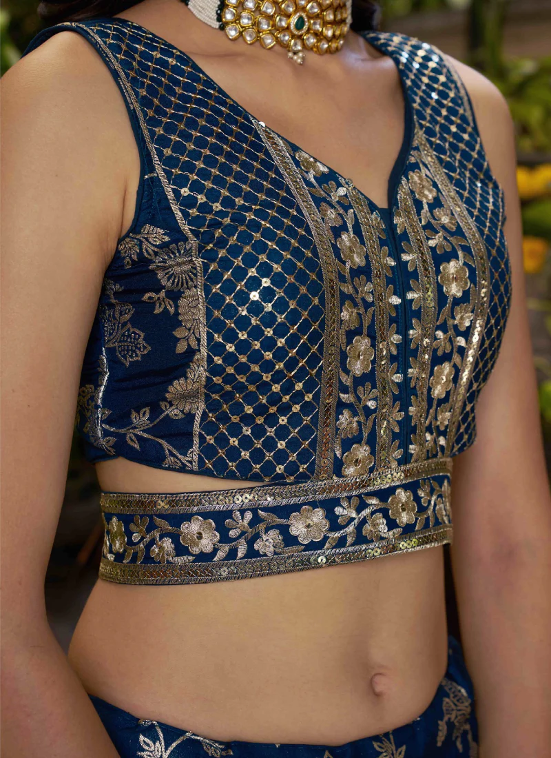 Zari Weaving Embroidered Jacquard Silk Dove Blue Lehenga Choli Set - Image 7